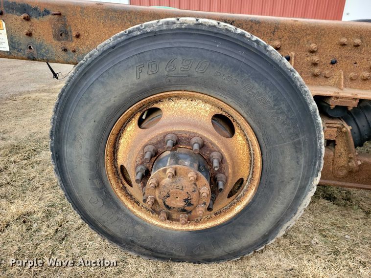 image for item EA2812 Truck parts