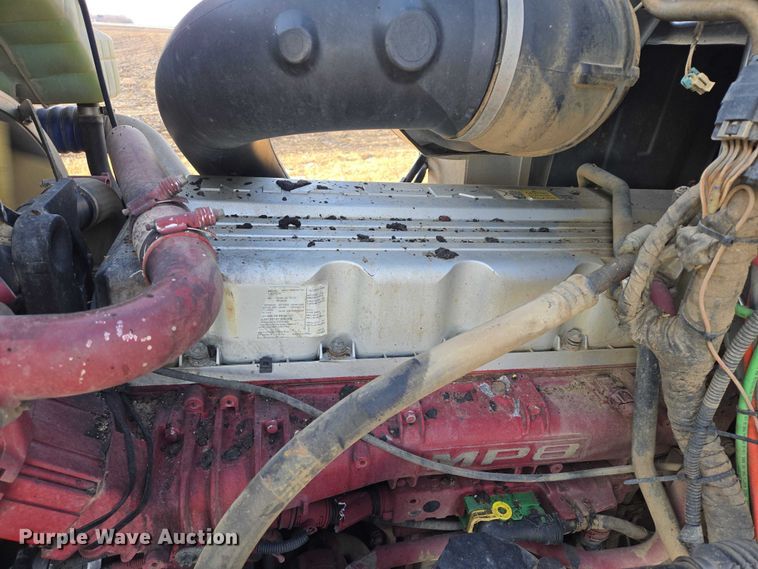 image for item EB1223 2012 Mack Pinnacle semi truck