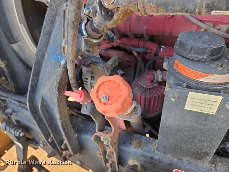 image for item EB1223 2012 Mack Pinnacle semi truck