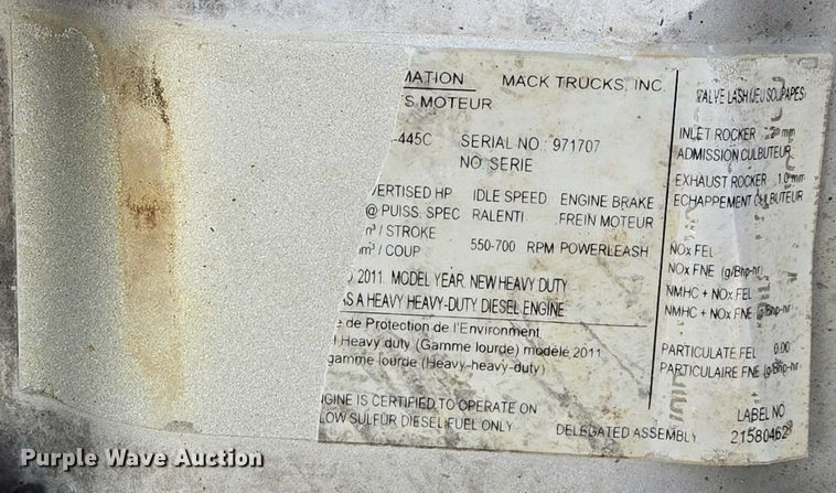 image for item EB1223 2012 Mack Pinnacle semi truck