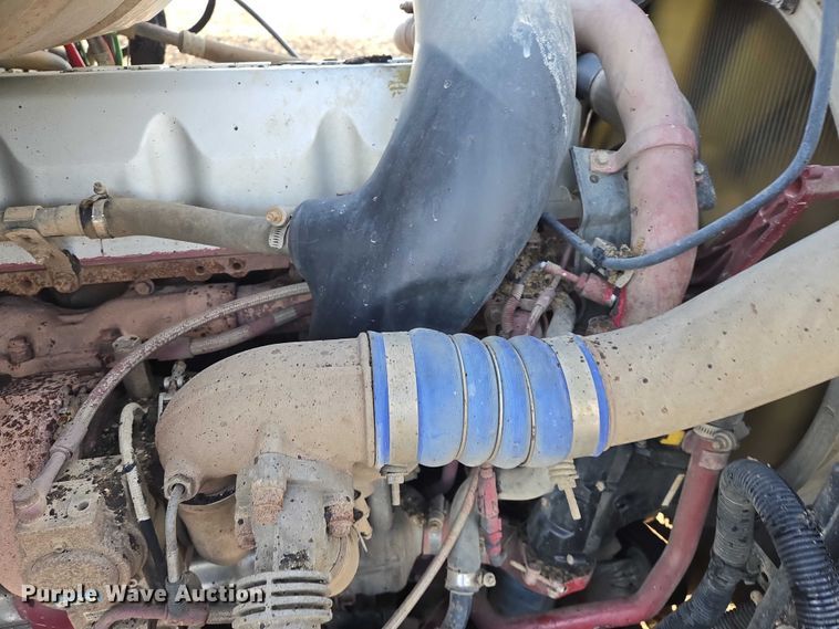 image for item EB1223 2012 Mack Pinnacle semi truck