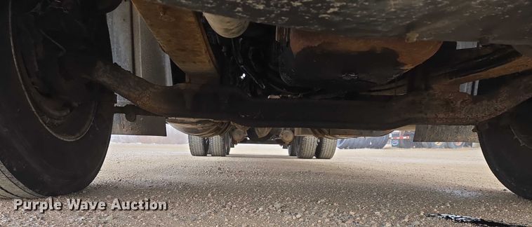 image for item EB1255 2015 Mack CXU613 semi truck