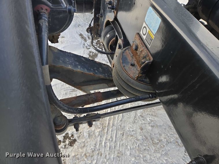 image for item EB1257 2020 Peterbilt 579 semi truck