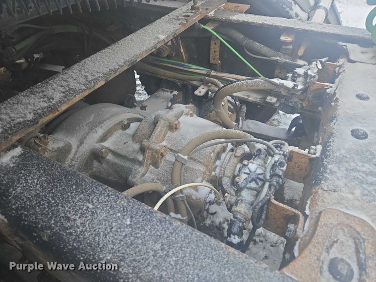 image for item EB1258 2015 Freightliner Cascadia semi truck