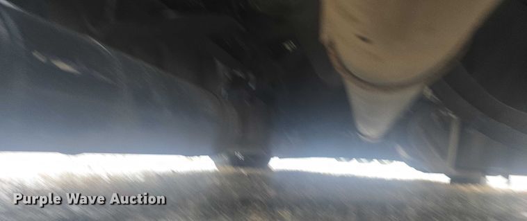 image for item EB1258 2015 Freightliner Cascadia semi truck