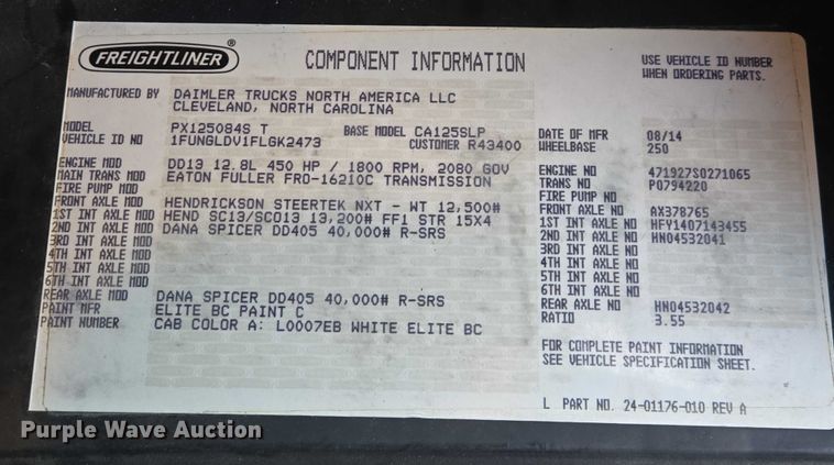 image for item EB1258 2015 Freightliner Cascadia semi truck