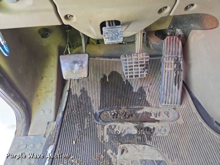 image for item EB1259 2015 Freightliner Cascadia semi truck