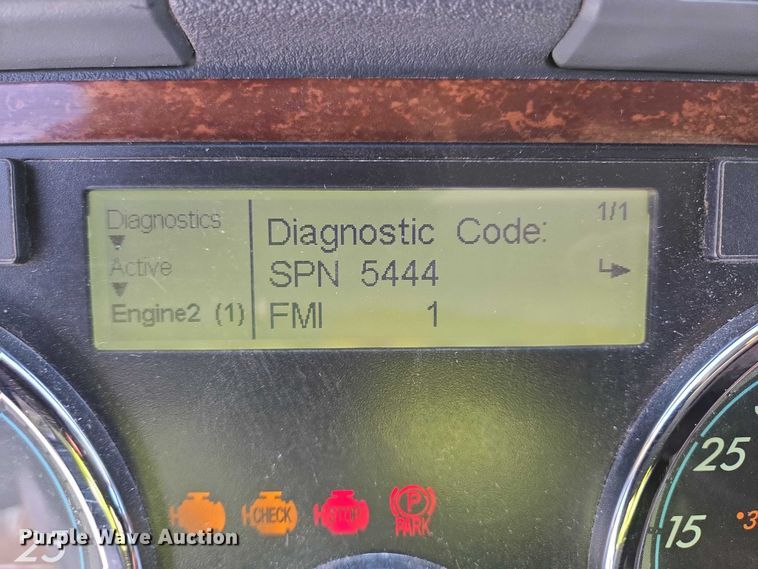 image for item EB1259 2015 Freightliner Cascadia semi truck