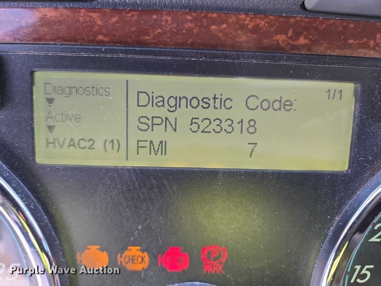 image for item EB1259 2015 Freightliner Cascadia semi truck