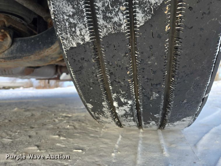 image for item EB1259 2015 Freightliner Cascadia semi truck