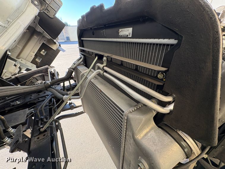 image for item EC8208 2023 Isuzu NPR HD box truck