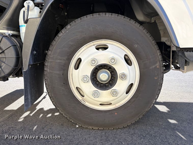 image for item EC8208 2023 Isuzu NPR HD box truck