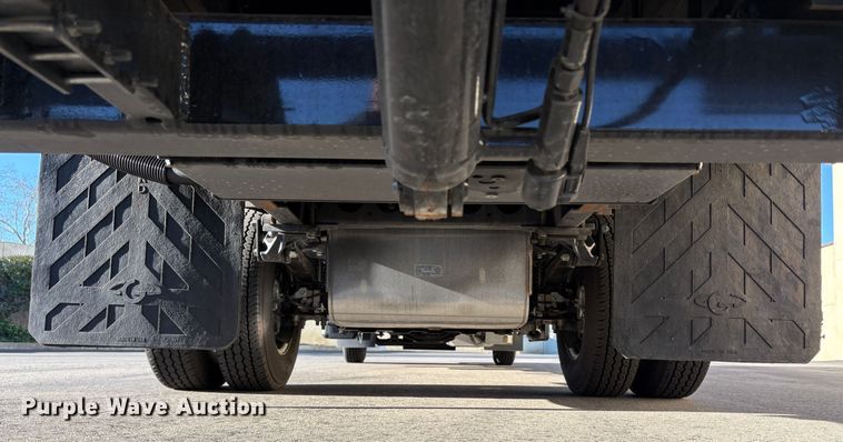 image for item EC8208 2023 Isuzu NPR HD box truck