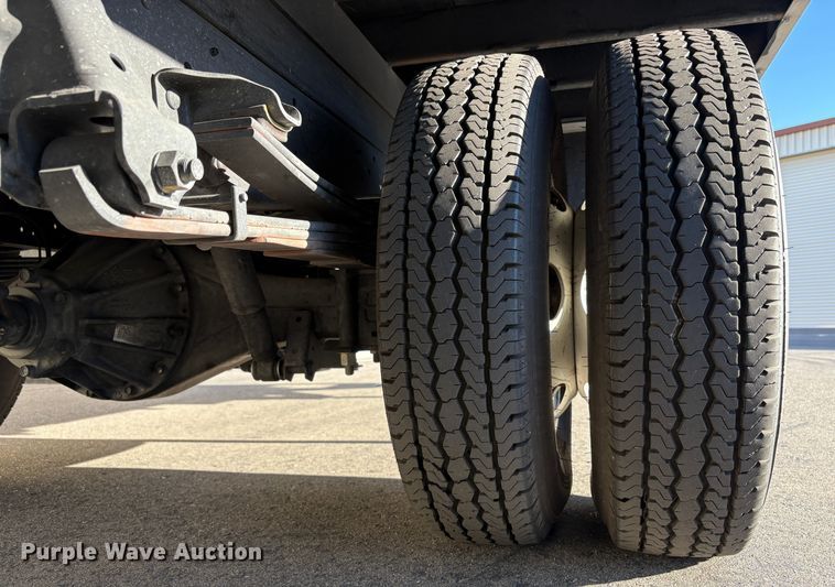 image for item EC8208 2023 Isuzu NPR HD box truck