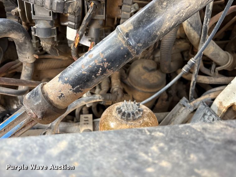 image for item EC8218 2012 International ProStar113 semi truck