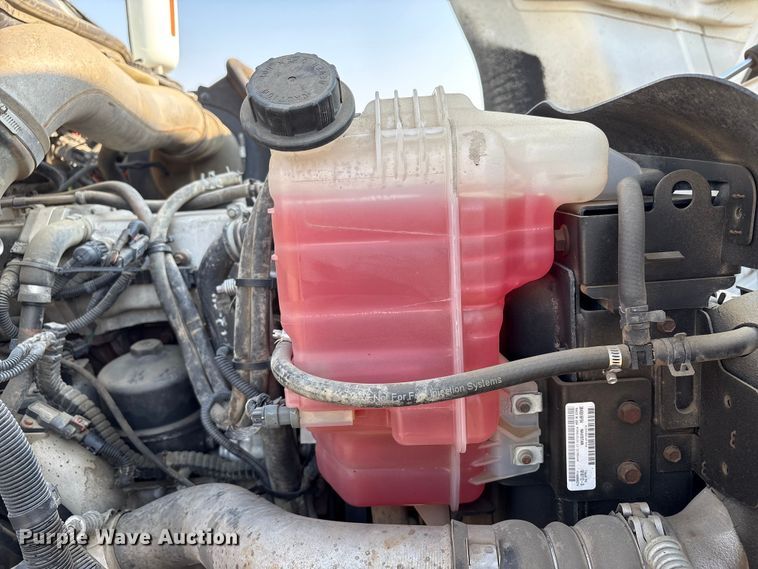 image for item EC8218 2012 International ProStar113 semi truck