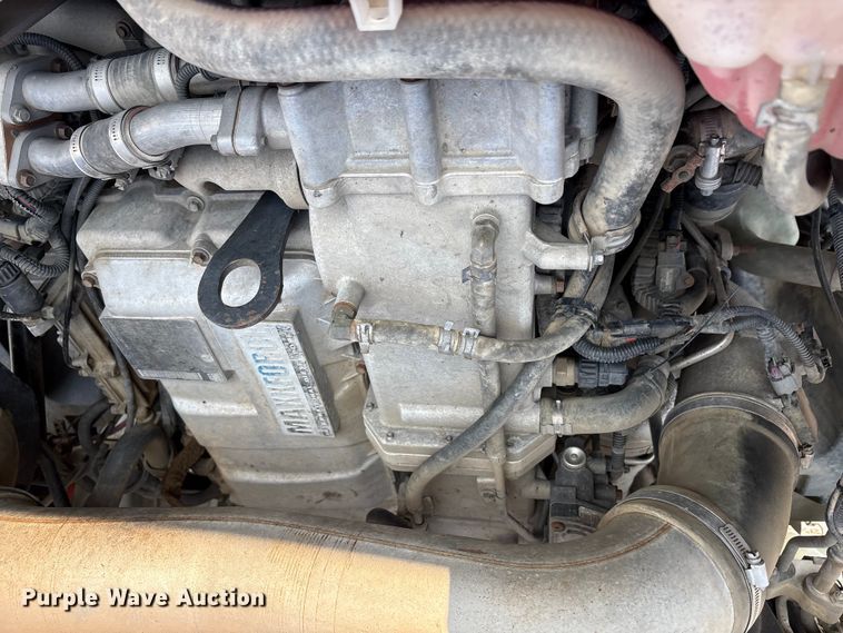 image for item EC8218 2012 International ProStar113 semi truck