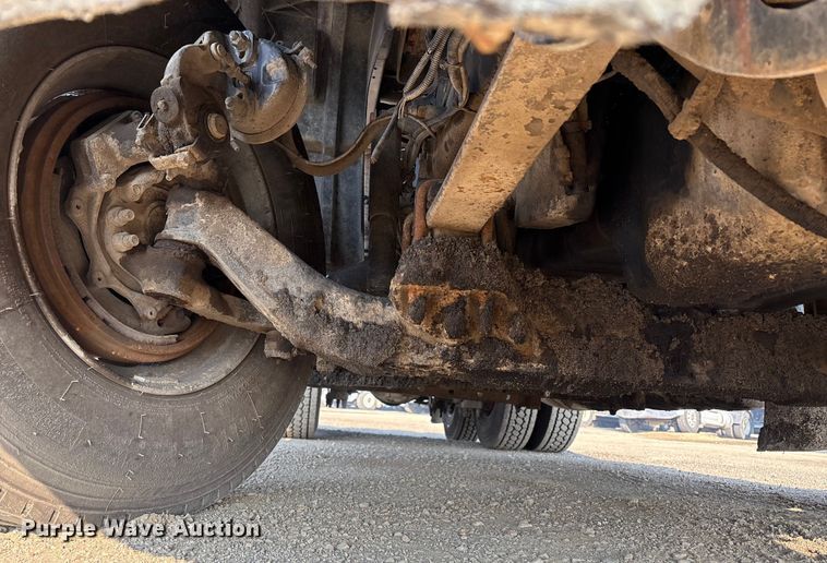 image for item EC8218 2012 International ProStar113 semi truck