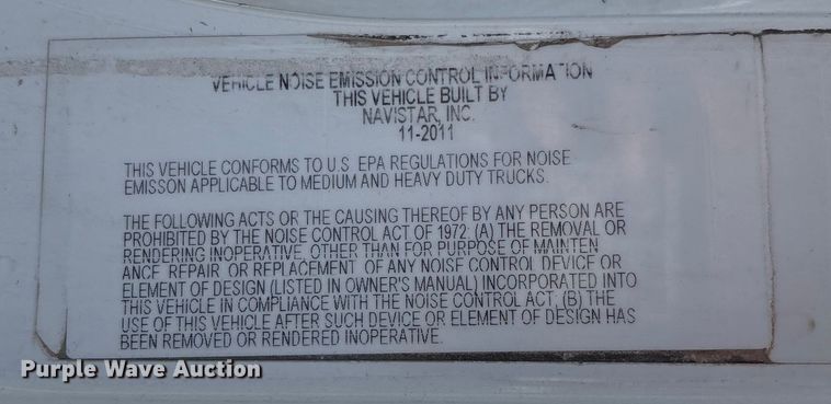 image for item EC8218 2012 International ProStar113 semi truck