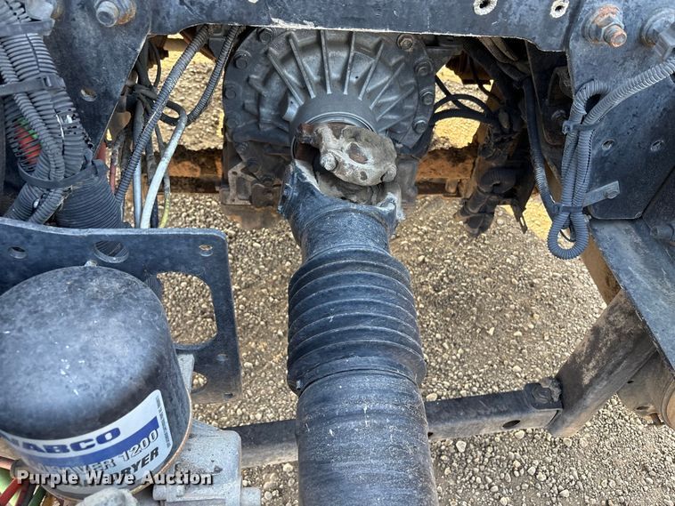 image for item EC8219 2012 International ProStar semi truck