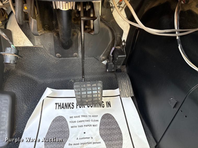 image for item EC8219 2012 International ProStar semi truck