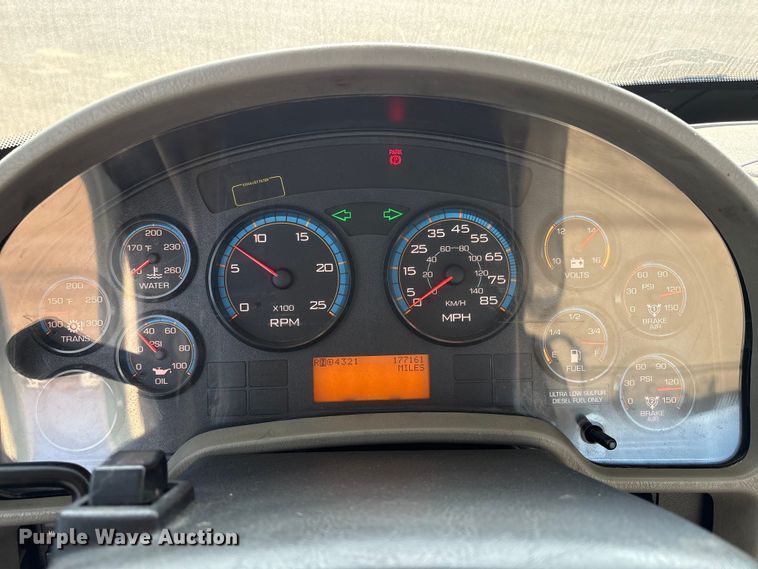 image for item EC8219 2012 International ProStar semi truck