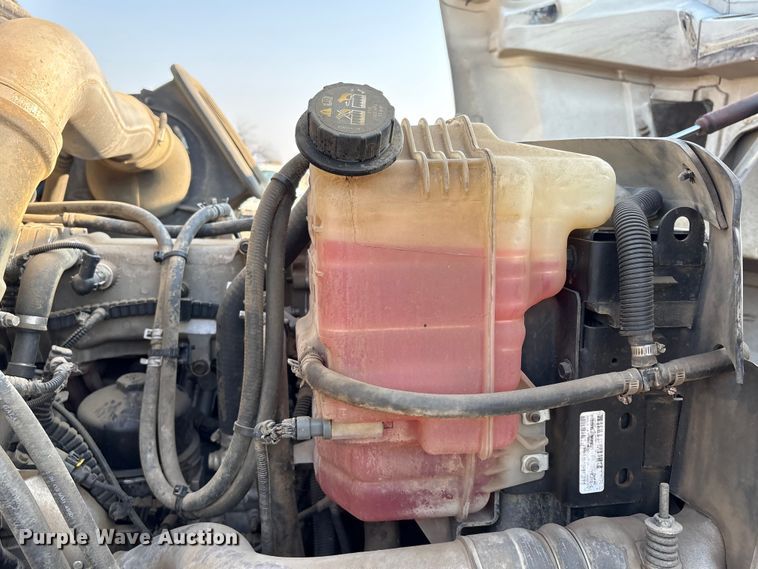 image for item EC8219 2012 International ProStar semi truck