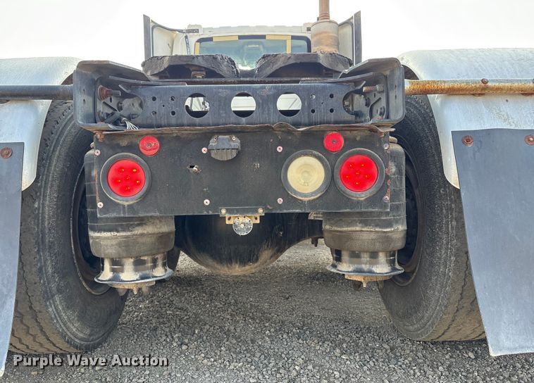 image for item EC8219 2012 International ProStar semi truck