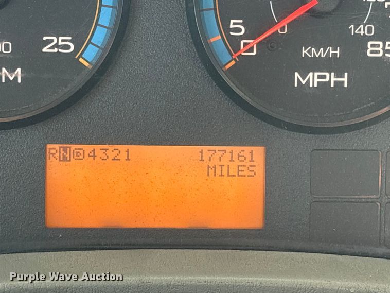 image for item EC8219 2012 International ProStar semi truck