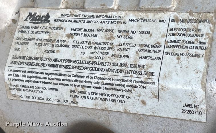 image for item EC8222 2015 Mack CXU612 semi truck