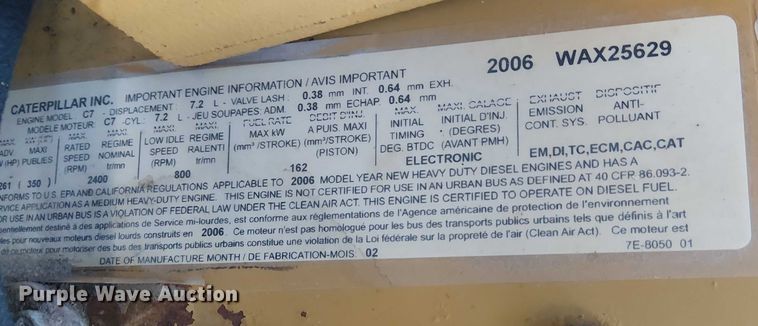 image for item EG1689 2007 Peterbilt 335 flatbed truck