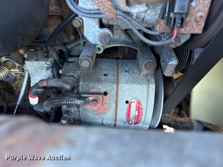 image for item EG1887 2014 Freightliner Cascadia 125 semi truck