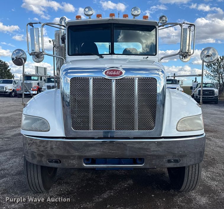image for item EG1953 2012 Peterbilt 337 semi truck