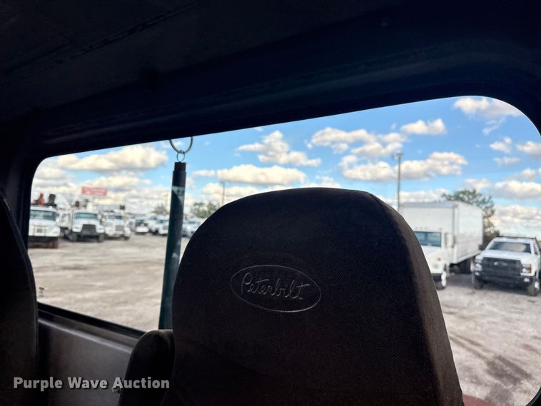 image for item EG1953 2012 Peterbilt 337 semi truck