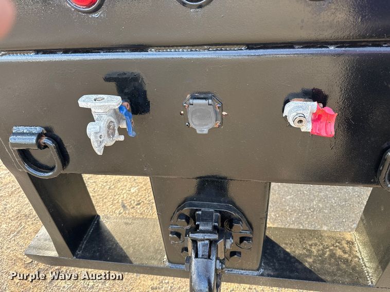 image for item EG1963 1989 International F9300 flatbed truck