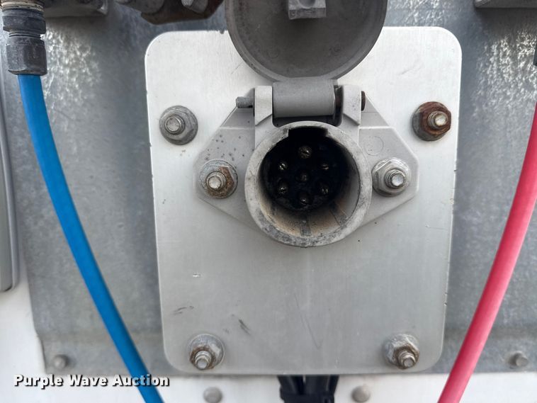 image for item EG1980 2018 Wabash National DVCVHPC dry van trailer