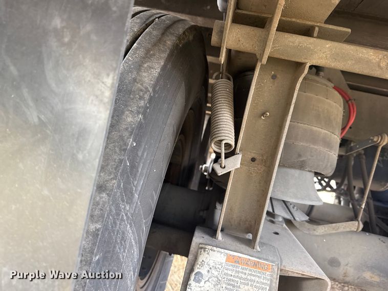 image for item EG1980 2018 Wabash National DVCVHPC dry van trailer