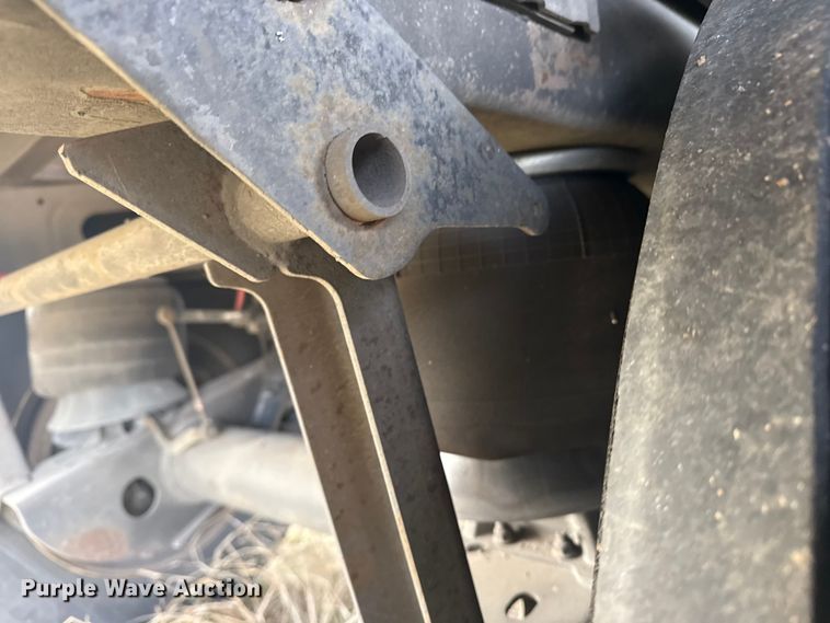 image for item EG1980 2018 Wabash National DVCVHPC dry van trailer