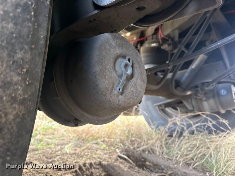 image for item EG1980 2018 Wabash National DVCVHPC dry van trailer