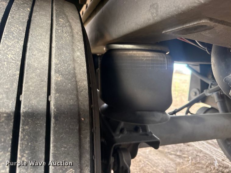 image for item EG1980 2018 Wabash National DVCVHPC dry van trailer