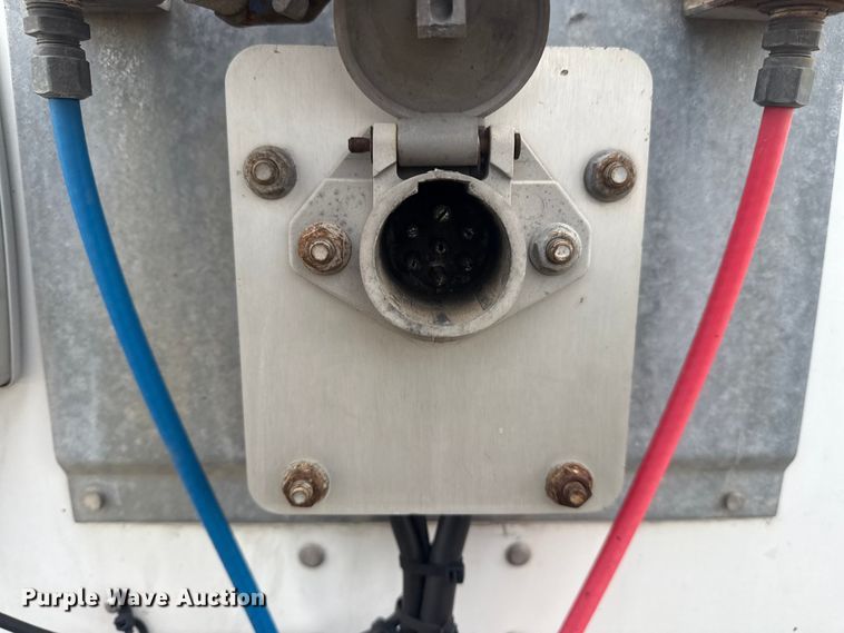 image for item EG1981 2018 Wabash National DVCVHPC dry van trailer