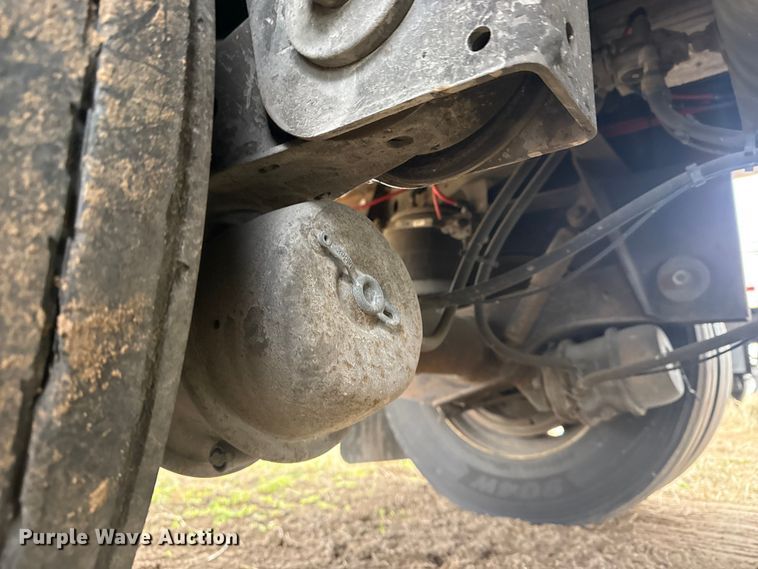 image for item EG1981 2018 Wabash National DVCVHPC dry van trailer