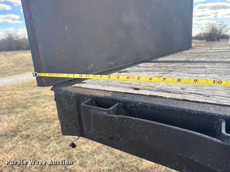 image for item EG1983 2007 Great Dane GPSAW-48102 flatbed trailer