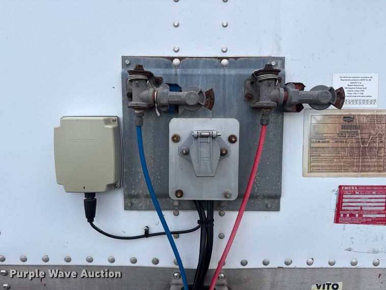 image for item EG1985 2018 Wabash National DVLSHPC dry van trailer