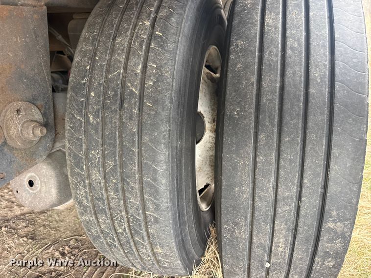 image for item EG1985 2018 Wabash National DVLSHPC dry van trailer