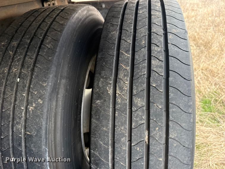 image for item EG1985 2018 Wabash National DVLSHPC dry van trailer