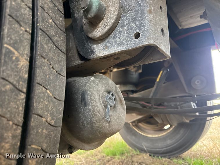 image for item EG1985 2018 Wabash National DVLSHPC dry van trailer