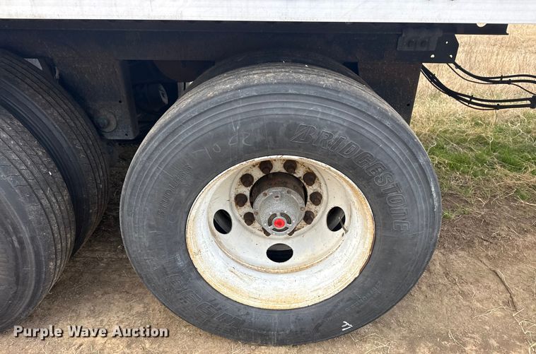 image for item EG1985 2018 Wabash National DVLSHPC dry van trailer