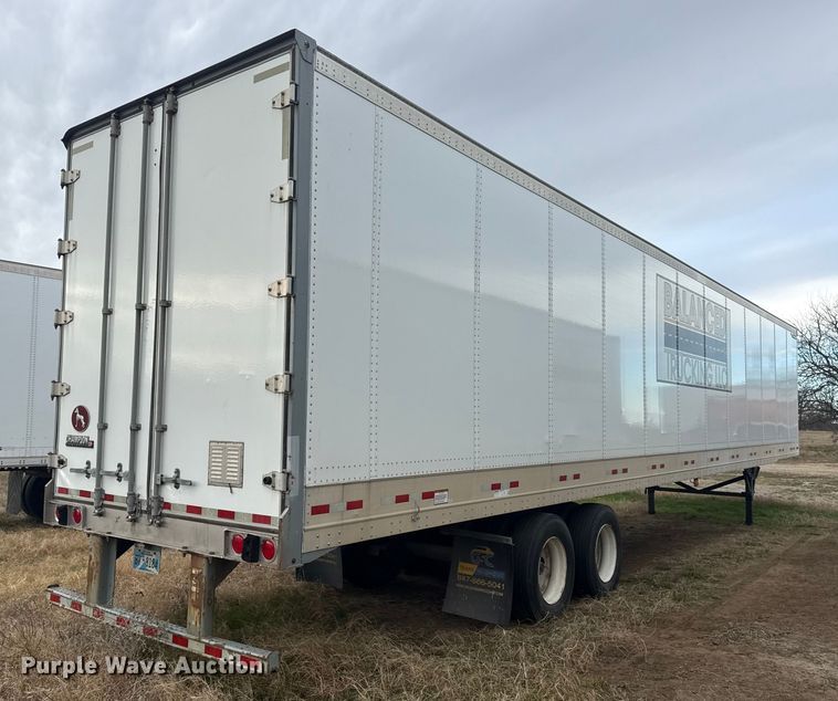 image for item EG1986 2019 Great Dane CCC-3314-01053 dry van trailer