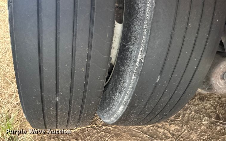 image for item EG1986 2019 Great Dane CCC-3314-01053 dry van trailer